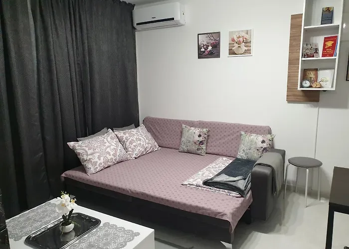 Apartamento New The Twins Two-bedroom, 3 At 15 Tsani Ginchev Street, Floor 2