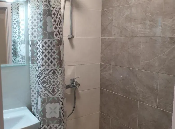 Apartamento New The Twins Two-bedroom, 3 At 15 Tsani Ginchev Street, Floor 2 Varna