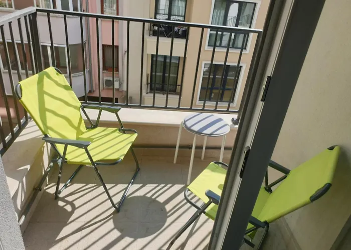 New The Twins Two-bedroom, 3 At 15 Tsani Ginchev Street, Floor 2 Apartamento Varna