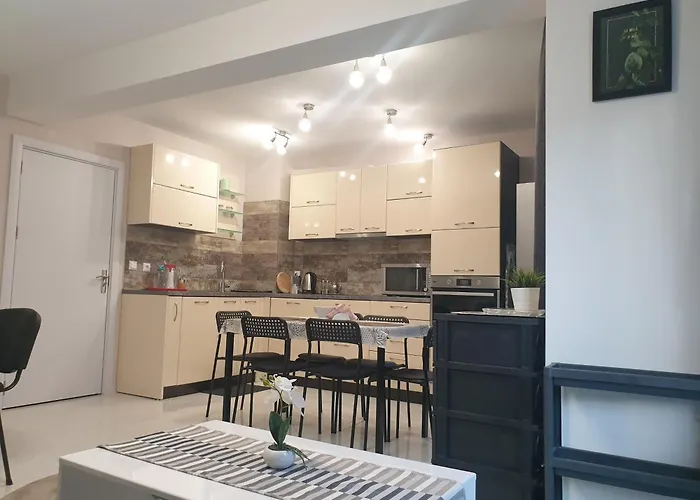 Apartamento New The Twins Two-bedroom, 3 At 15 Tsani Ginchev Street, Floor 2 *