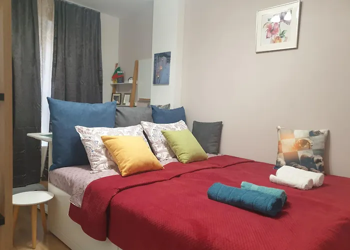 New The Twins Two-bedroom, 3 At 15 Tsani Ginchev Street, Floor 2