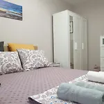New The Twins Two-bedroom, 3 At 15 Tsani Ginchev Street, Floor 2 Apartment *