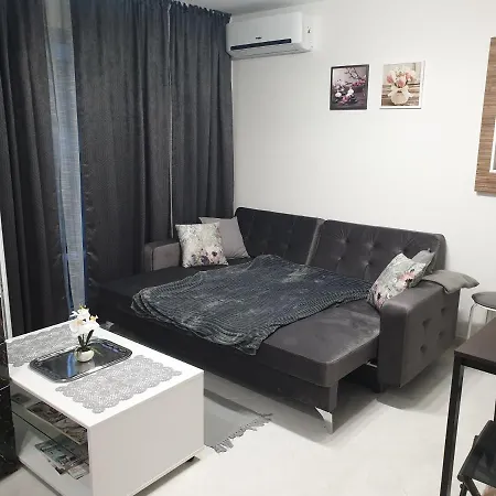 New The Twins Two-bedroom, 3 At 15 Tsani Ginchev Street, Floor 2 * Várna