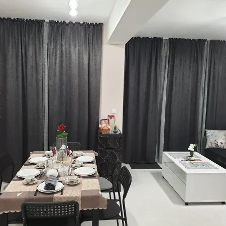 Apartman New The Twins Two-bedroom, 3 At 15 Tsani Ginchev Street, Floor 2