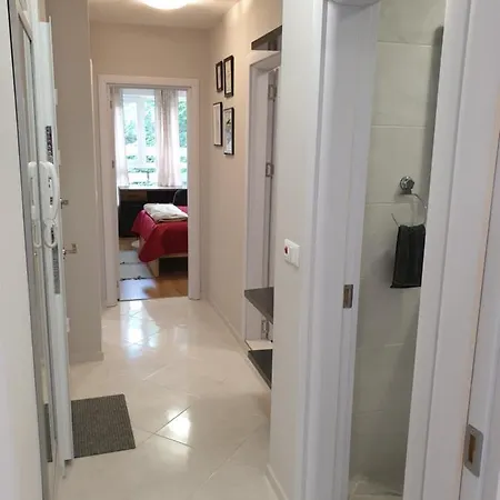 New The Twins Two-bedroom, 3 At 15 Tsani Ginchev Street, Floor 2 Apartman Várna