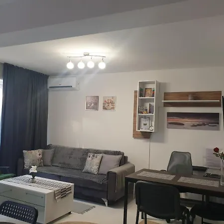 New The Twins Two-bedroom, 3 At 15 Tsani Ginchev Street, Floor 2 * Várna
