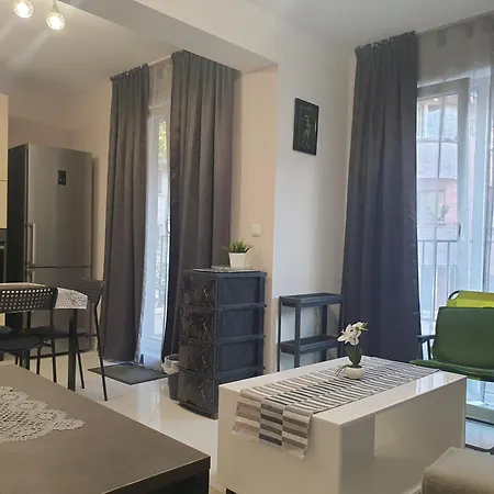 New The Twins Two-bedroom, 3 At 15 Tsani Ginchev Street, Floor 2 Várna