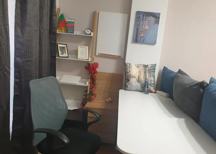 Apartment New The Twins Two-bedroom, 3 At 15 Tsani Ginchev Street, Floor 2 *