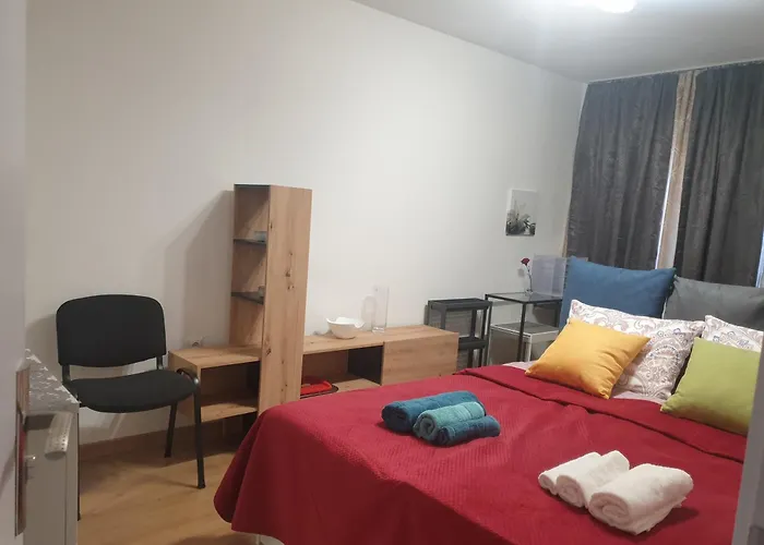 New The Twins Two-bedroom, 3 At 15 Tsani Ginchev Street, Floor 2 Apartment *